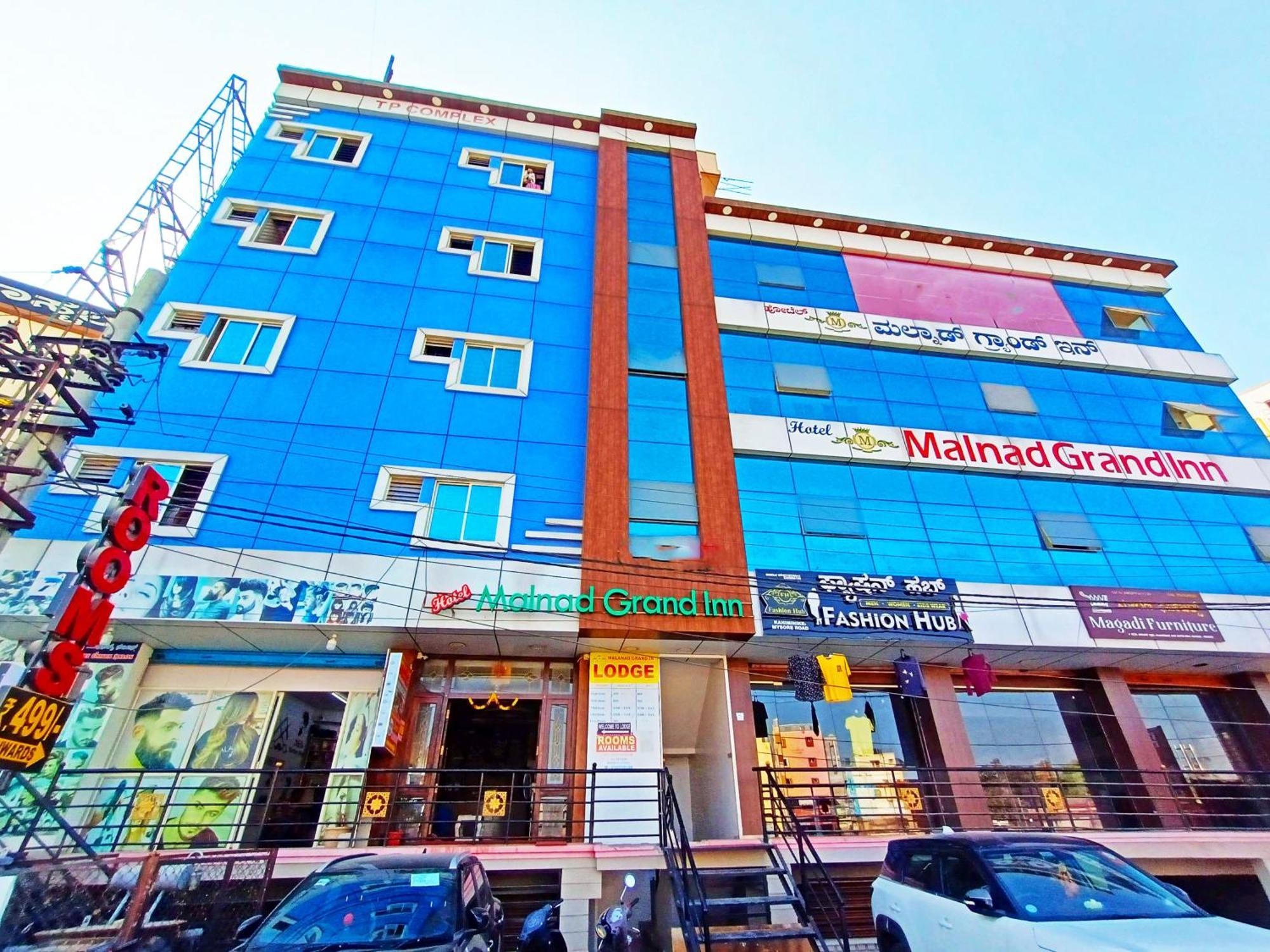 Hotel Malnad Grand Inn Kumbalgod Экстерьер фото