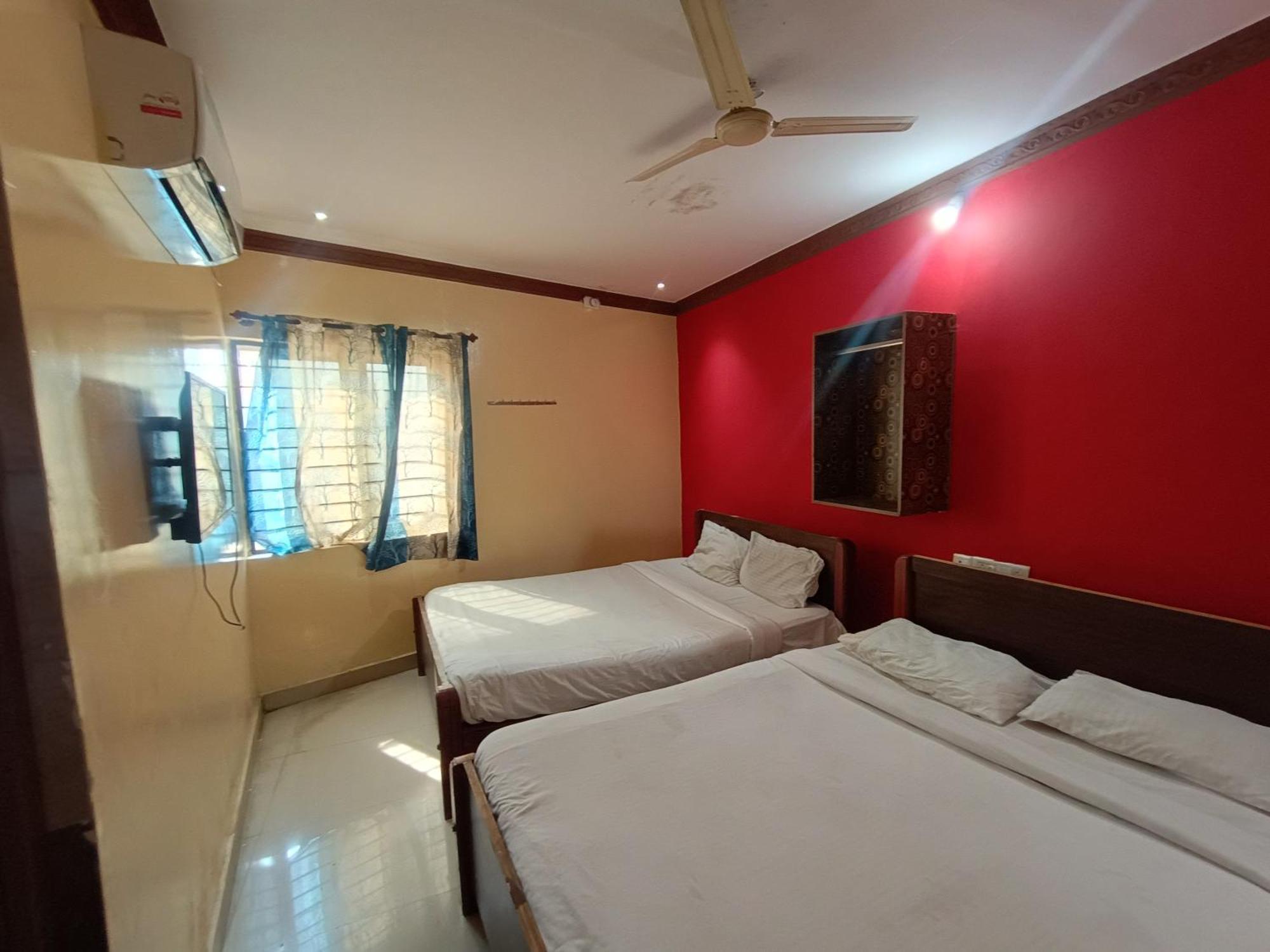 Hotel Malnad Grand Inn Kumbalgod Экстерьер фото