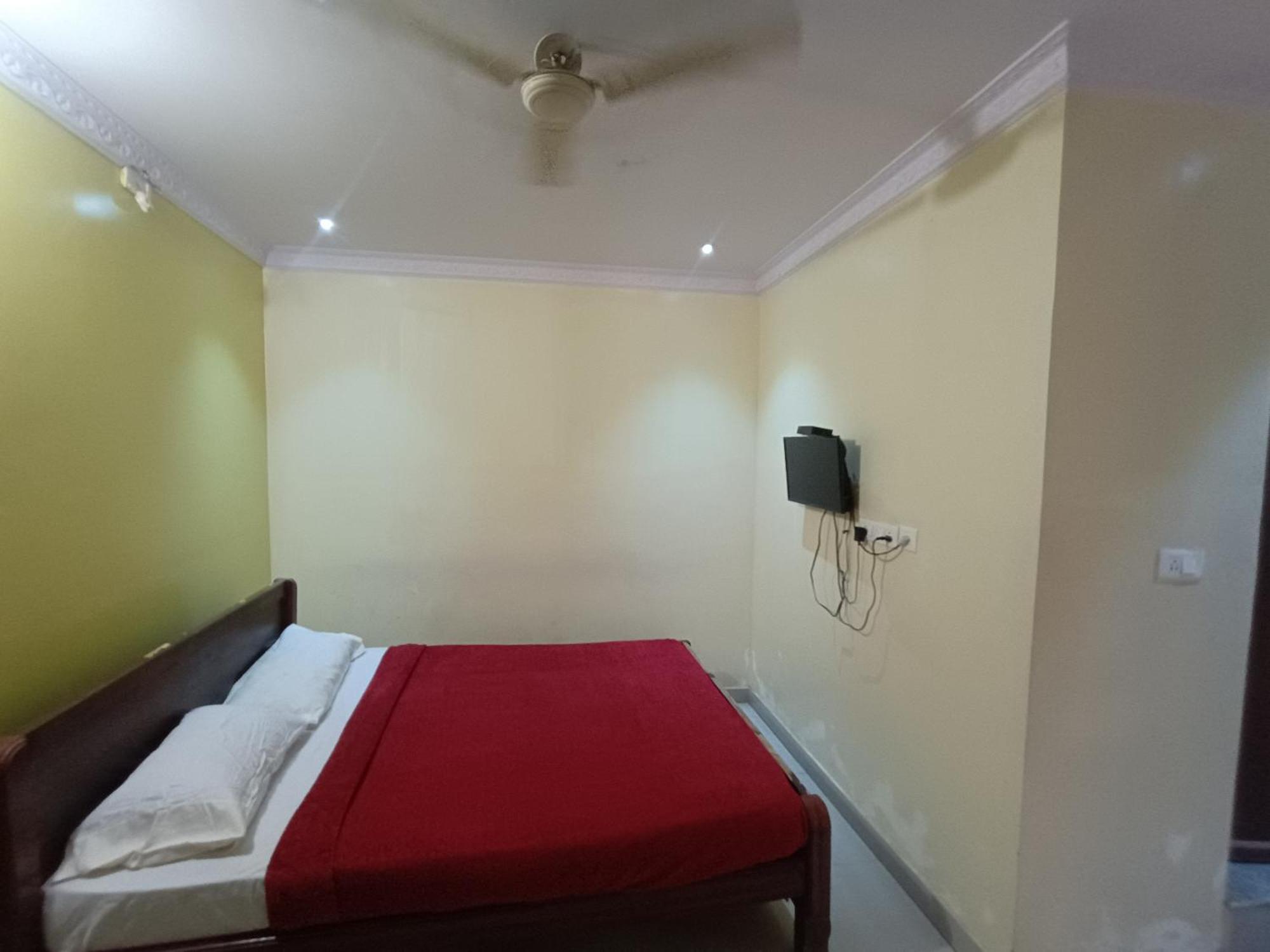 Hotel Malnad Grand Inn Kumbalgod Экстерьер фото