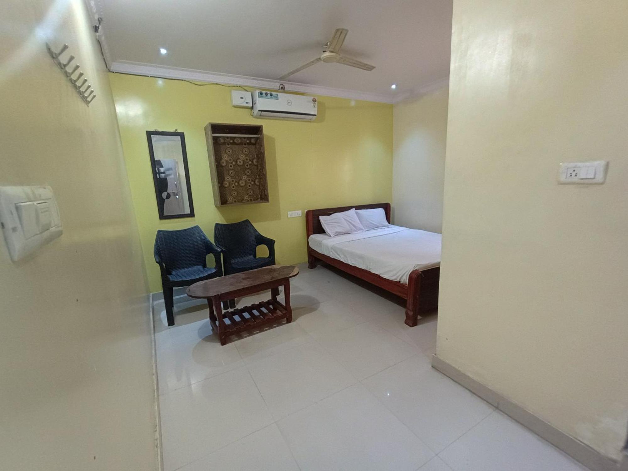 Hotel Malnad Grand Inn Kumbalgod Экстерьер фото